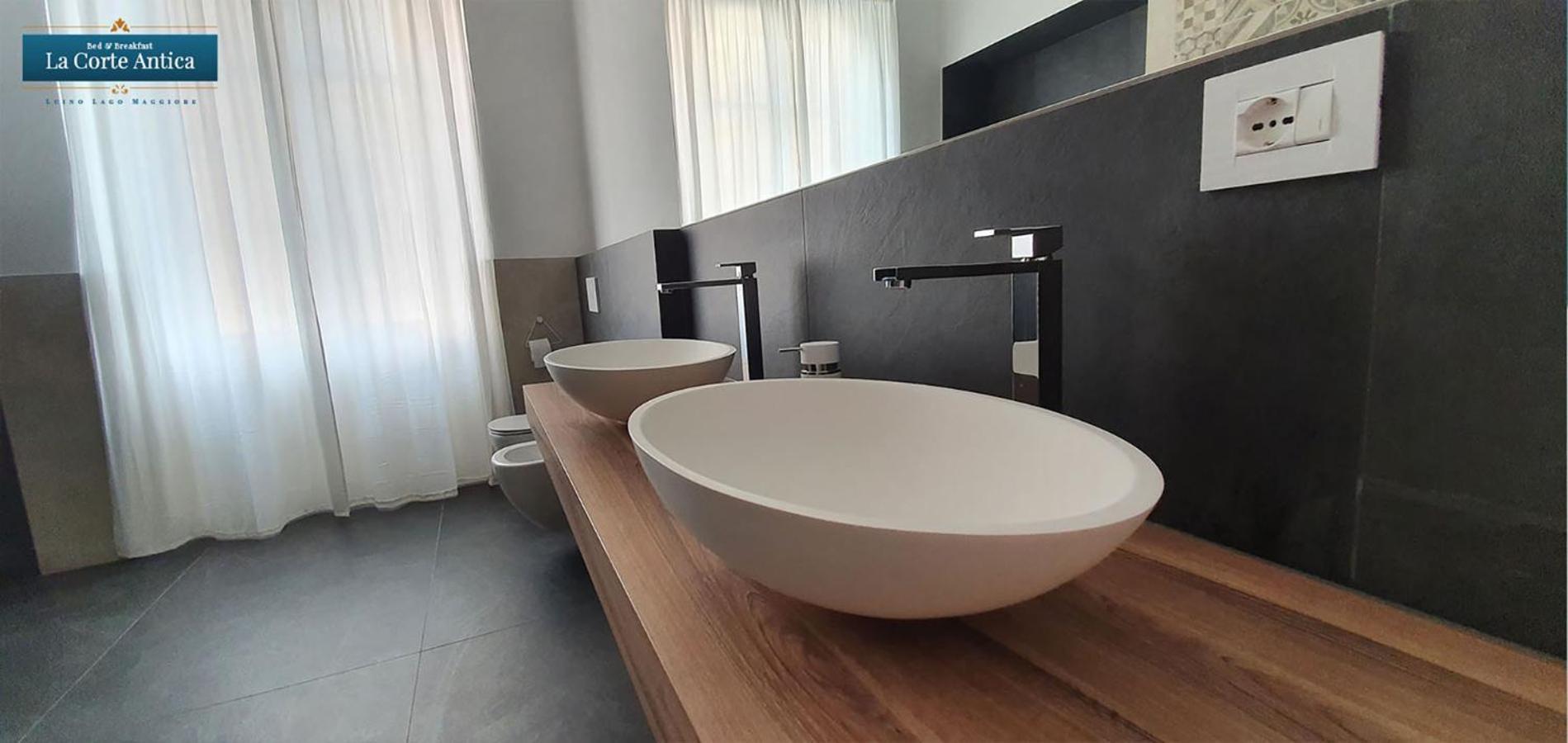 B&B La Corte Antica - Luino Lago Maggiore Kültér fotó